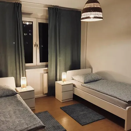 Monteurwohnung Fuer 6 Personen In *