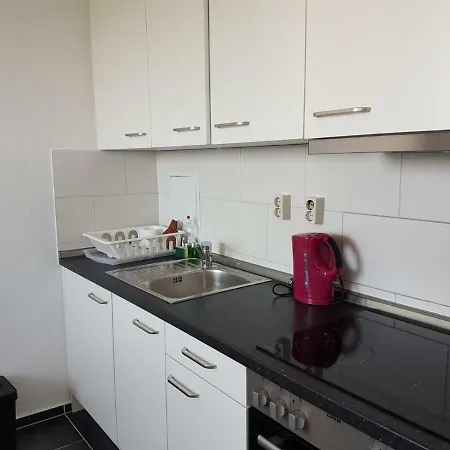 Апартаменты Monteurwohnung Fuer 6 Personen In Лейпциг
